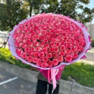 Exquisite 201-Piece Rose Bouquet: A Symphony of Elegance and Love