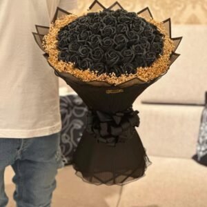 Midnight Black Rose Bouquet (Spray)